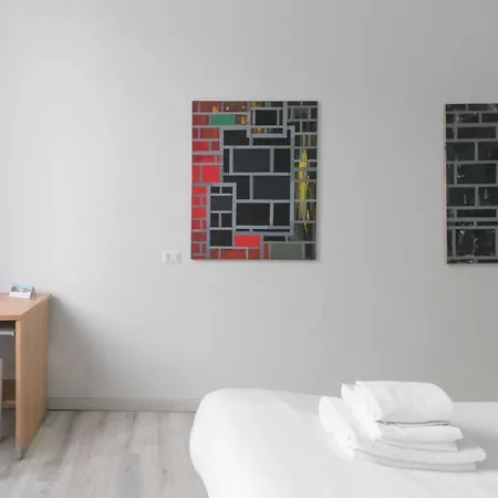 Italianway - Piazza Lima 1 Apartment *
